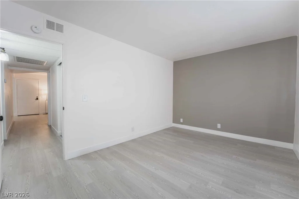 3151 Soaring Gulls, Las Vegas, NV 89128