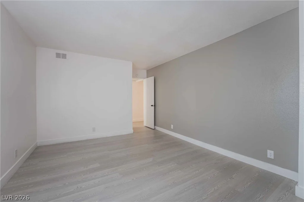 3151 Soaring Gulls, Las Vegas, NV 89128