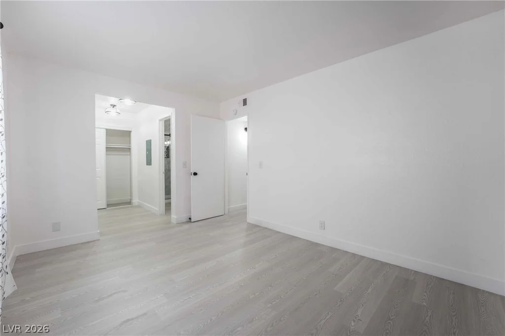 3151 Soaring Gulls, Las Vegas, NV 89128