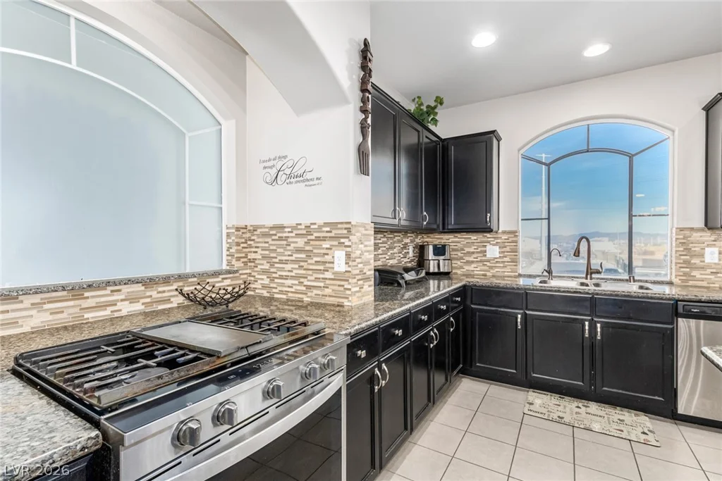 10176 Cascadia Creek, Las Vegas, NV 89141