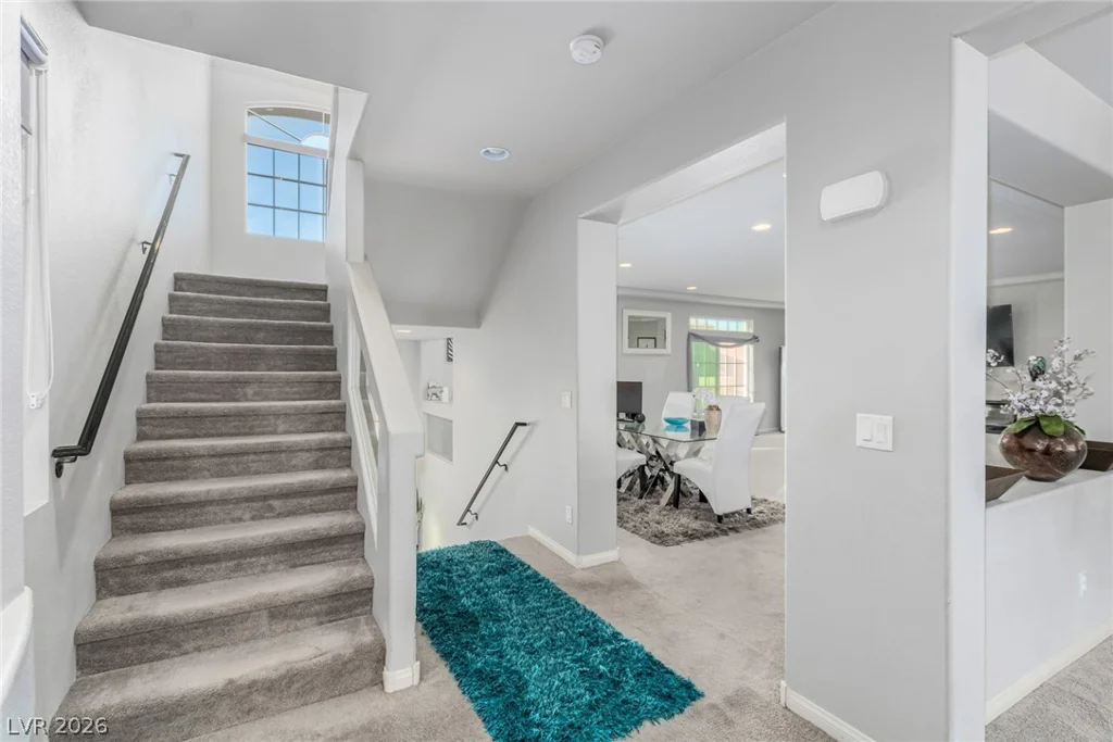 10176 Cascadia Creek, Las Vegas, NV 89141