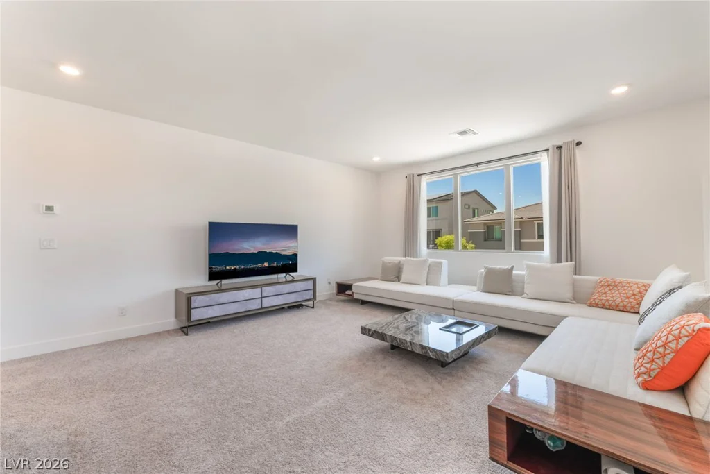 10114 Kettle Valley, Las Vegas, NV 89141