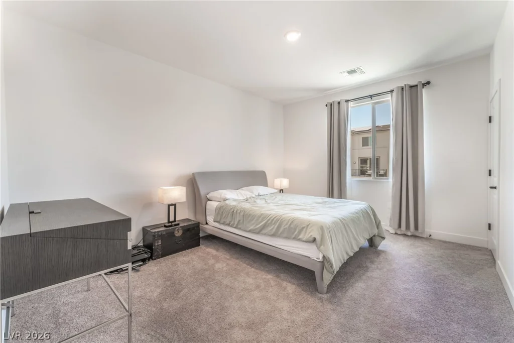 10114 Kettle Valley, Las Vegas, NV 89141