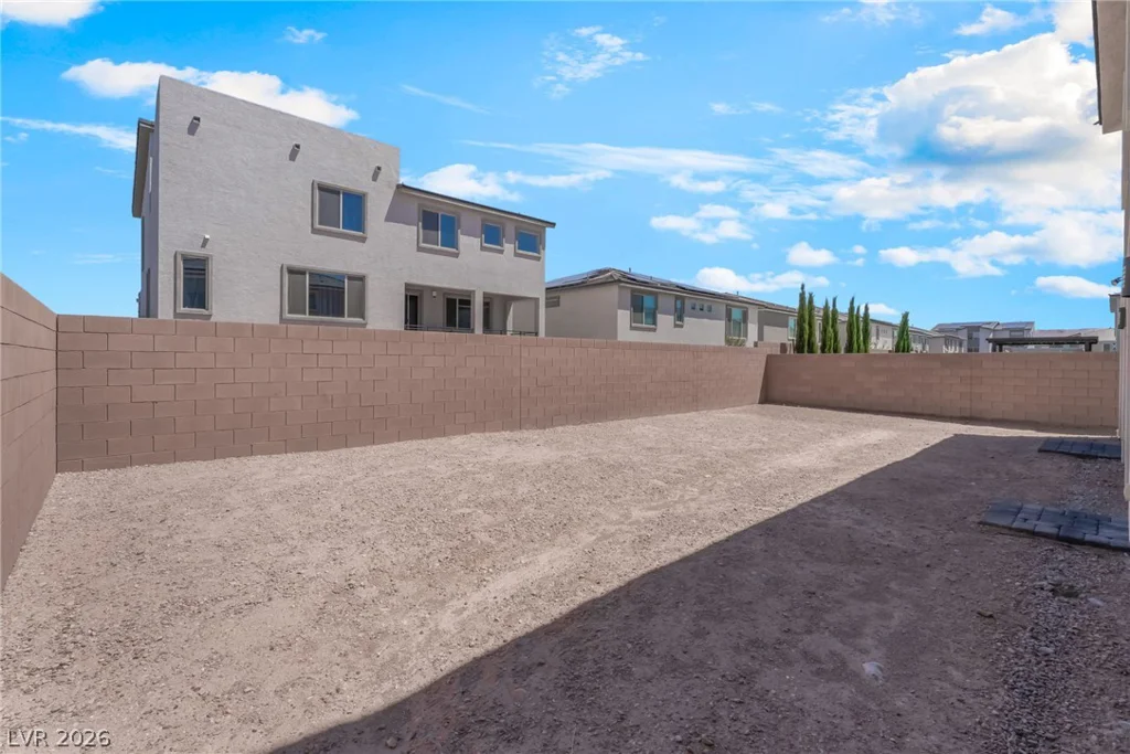 10114 Kettle Valley, Las Vegas, NV 89141