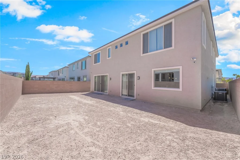 10114 Kettle Valley, Las Vegas, NV 89141