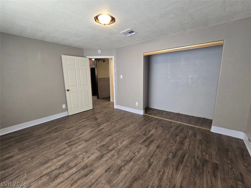 5785 Russell, Las Vegas, NV 89118