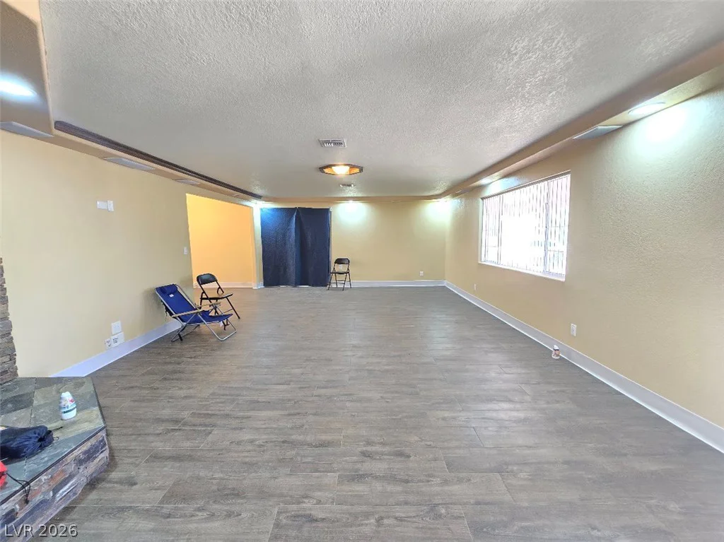 5785 Russell, Las Vegas, NV 89118