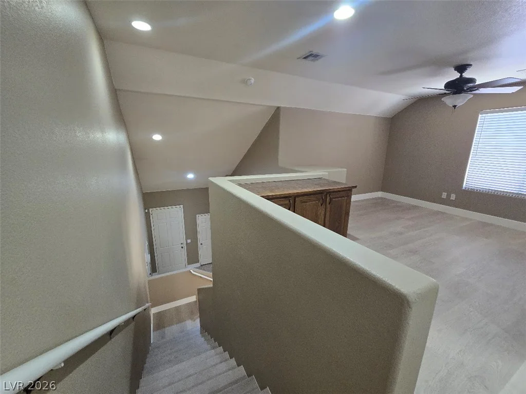 9882 Travis Lake, Las Vegas, NV 89148