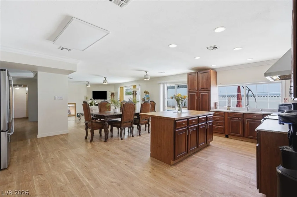 3719 Cherokee, Las Vegas, NV 89121