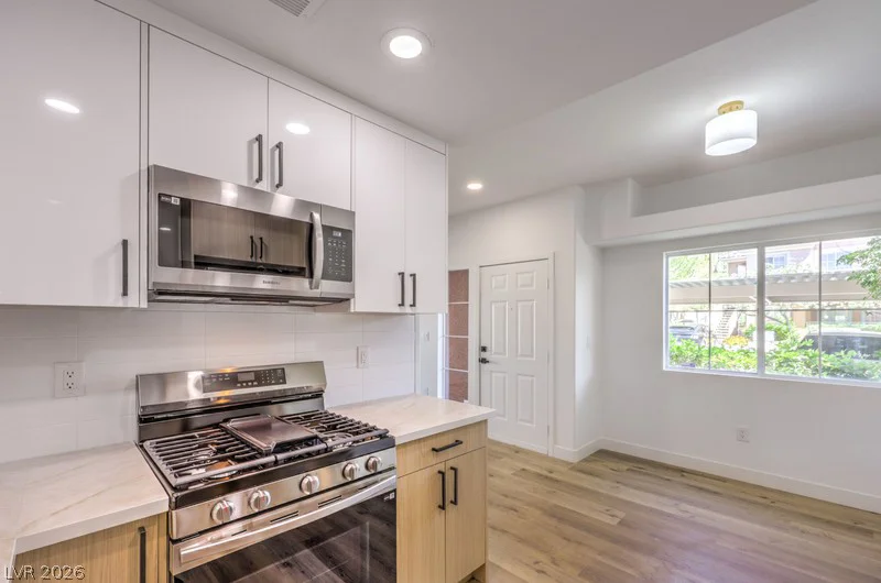 10553 Pine Glen, Las Vegas, NV 89144