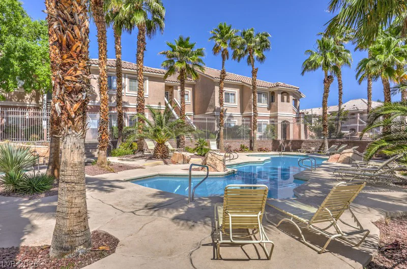 10553 Pine Glen, Las Vegas, NV 89144