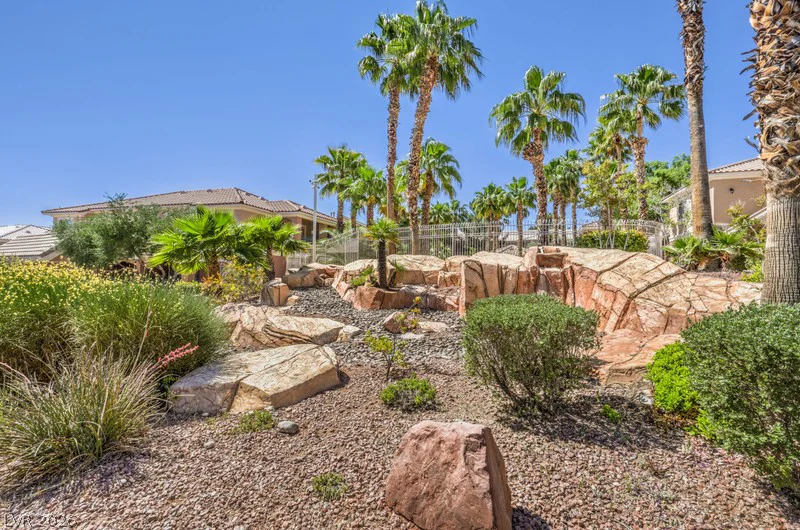 10553 Pine Glen, Las Vegas, NV 89144
