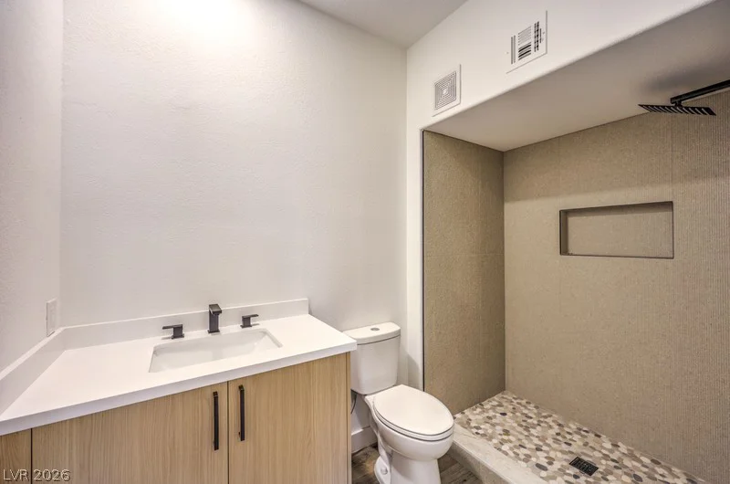 10553 Pine Glen, Las Vegas, NV 89144