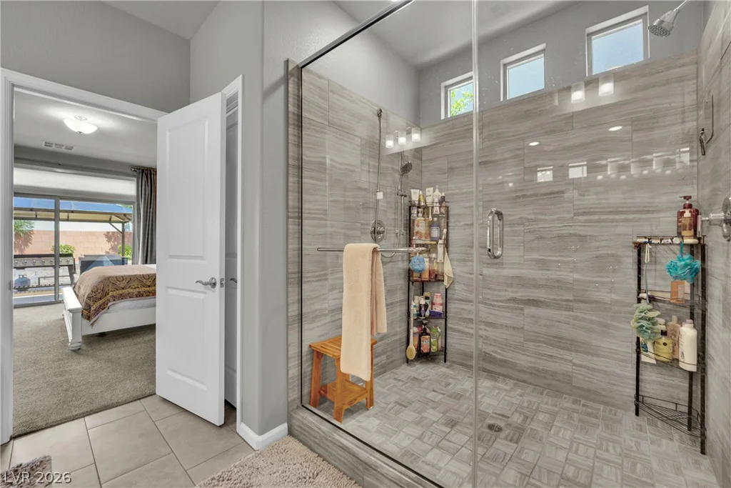 8664 Indigo Spring, Las Vegas, NV 89139