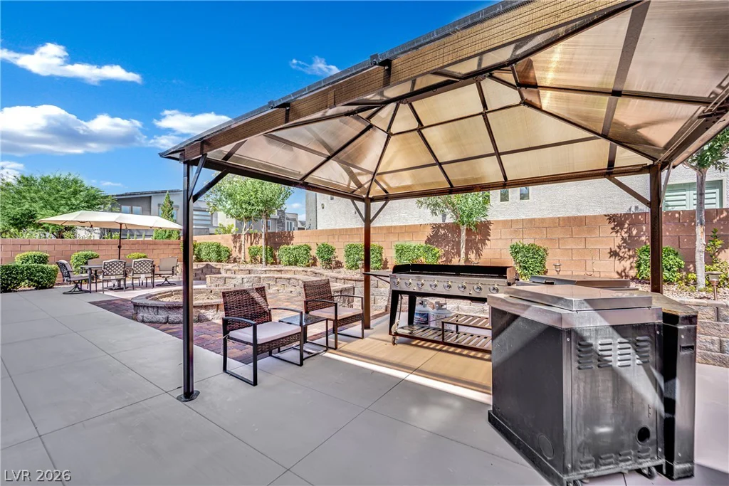 8664 Indigo Spring, Las Vegas, NV 89139