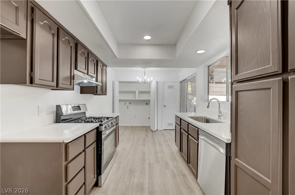 4245 Park, Las Vegas, NV 89110