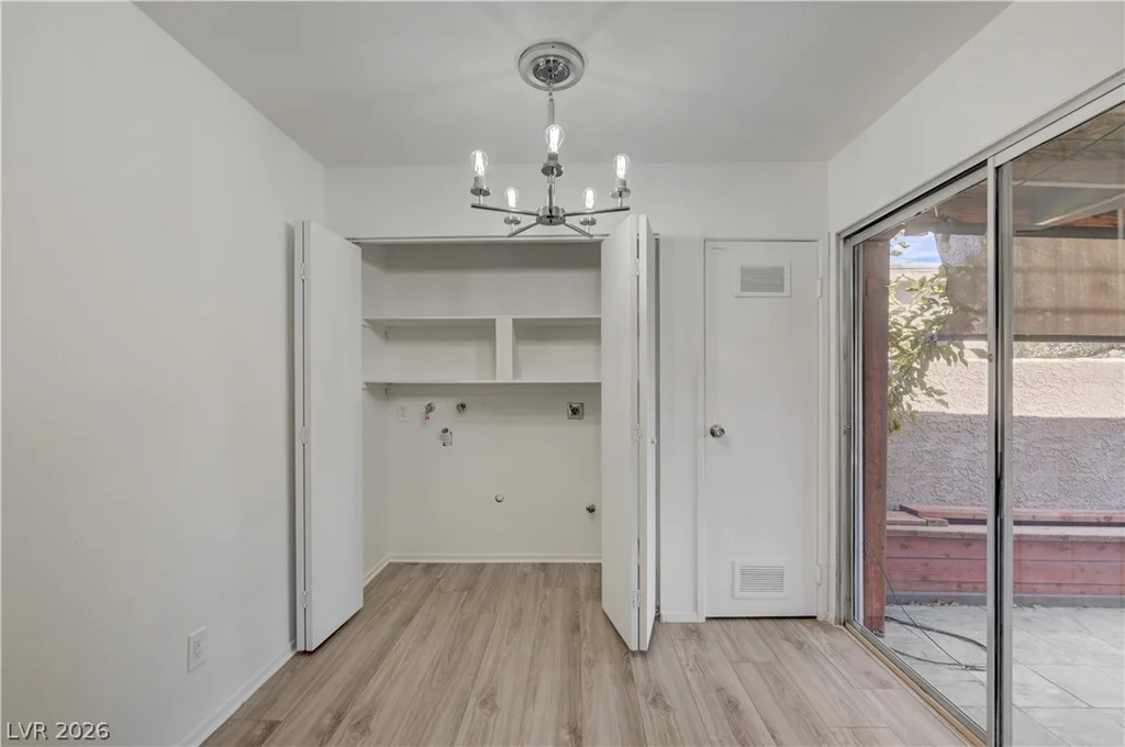 4245 Park, Las Vegas, NV 89110