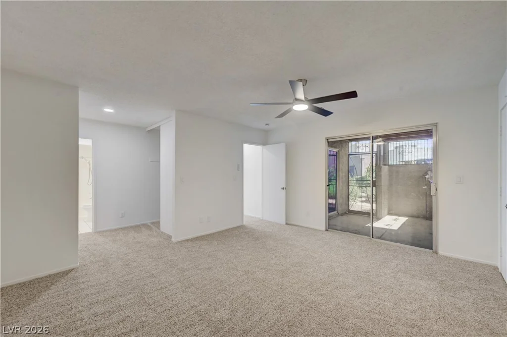 4245 Park, Las Vegas, NV 89110