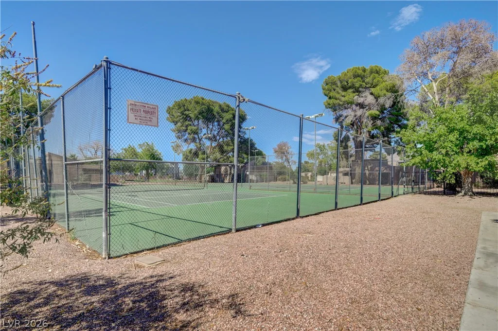 4245 Park, Las Vegas, NV 89110