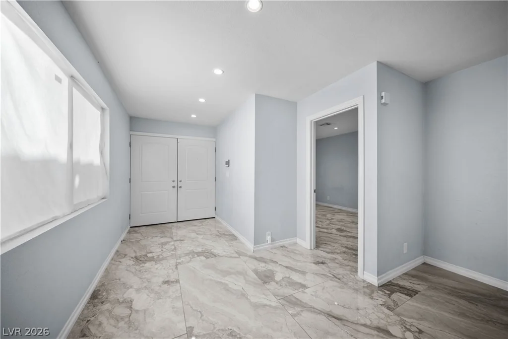3609 Park Oliver, Las Vegas, NV 89110