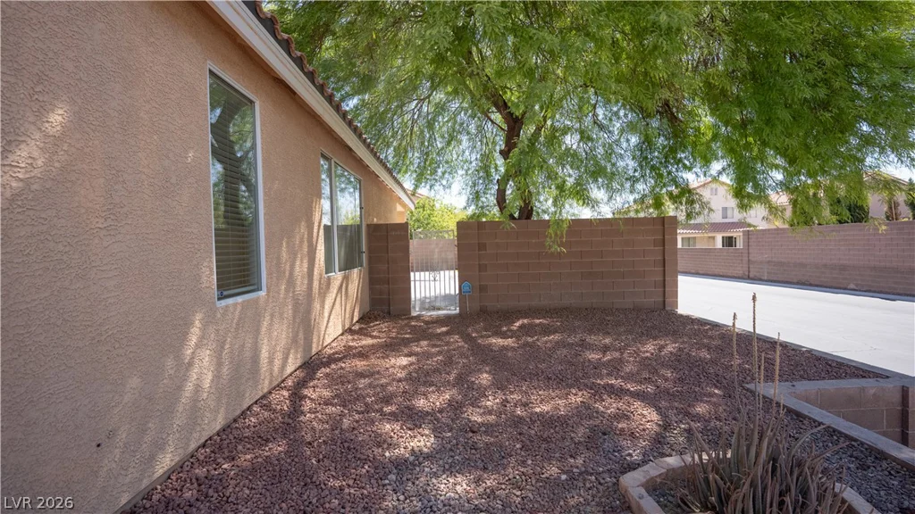 5946 Lingering Breeze, Las Vegas, NV 89148