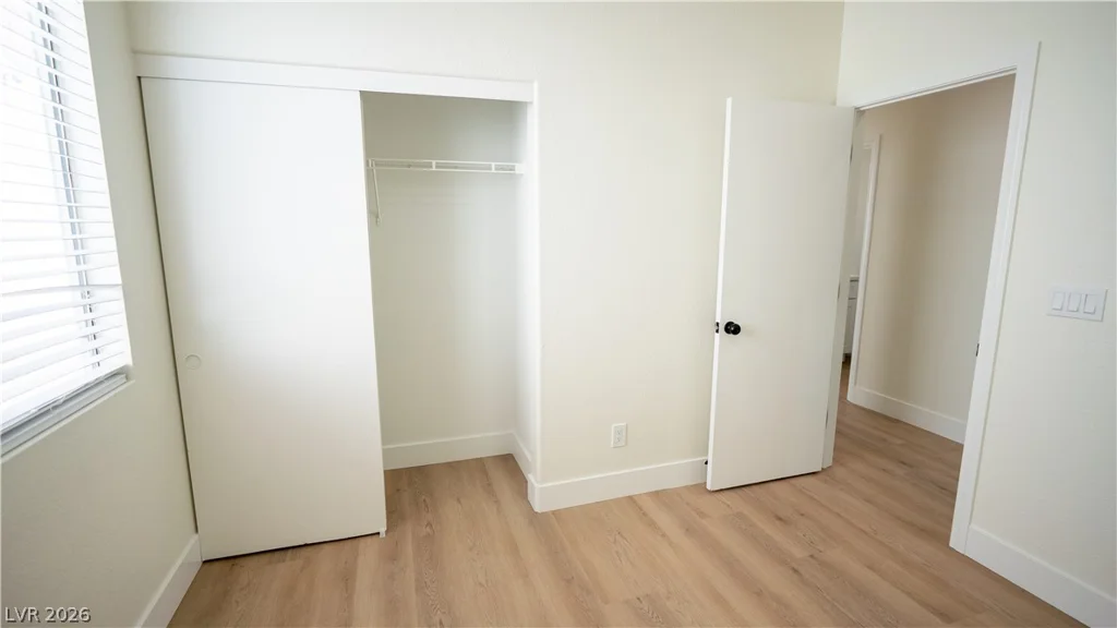 5946 Lingering Breeze, Las Vegas, NV 89148