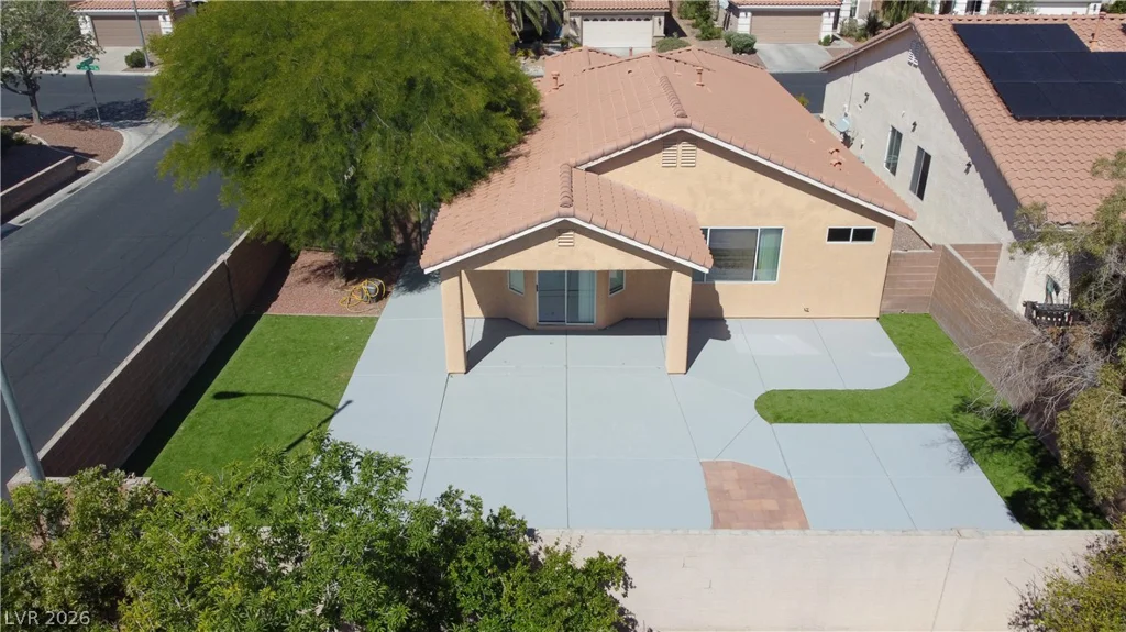5946 Lingering Breeze, Las Vegas, NV 89148