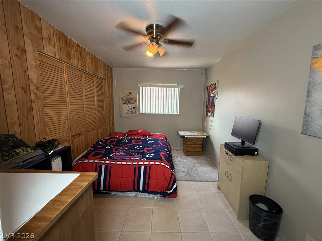 4567 Nellis, Las Vegas, NV 89121
