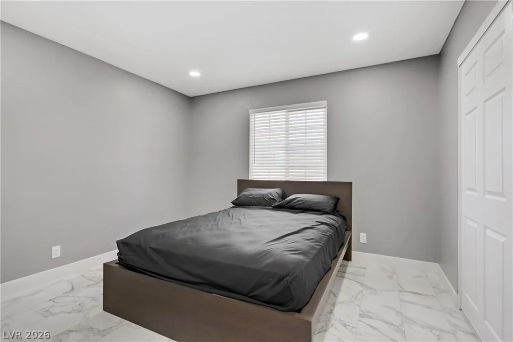 4490 Warm Springs, Las Vegas, NV 89118