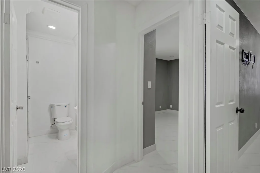 4490 Warm Springs, Las Vegas, NV 89118
