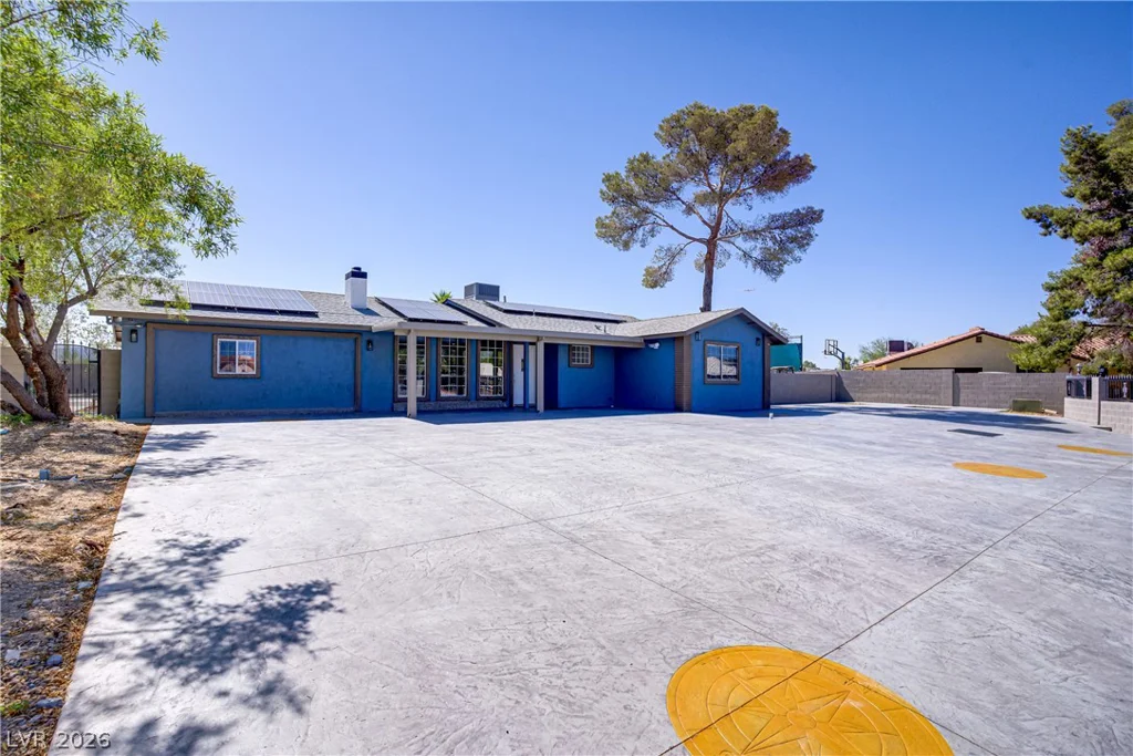 4490 Warm Springs, Las Vegas, NV 89118