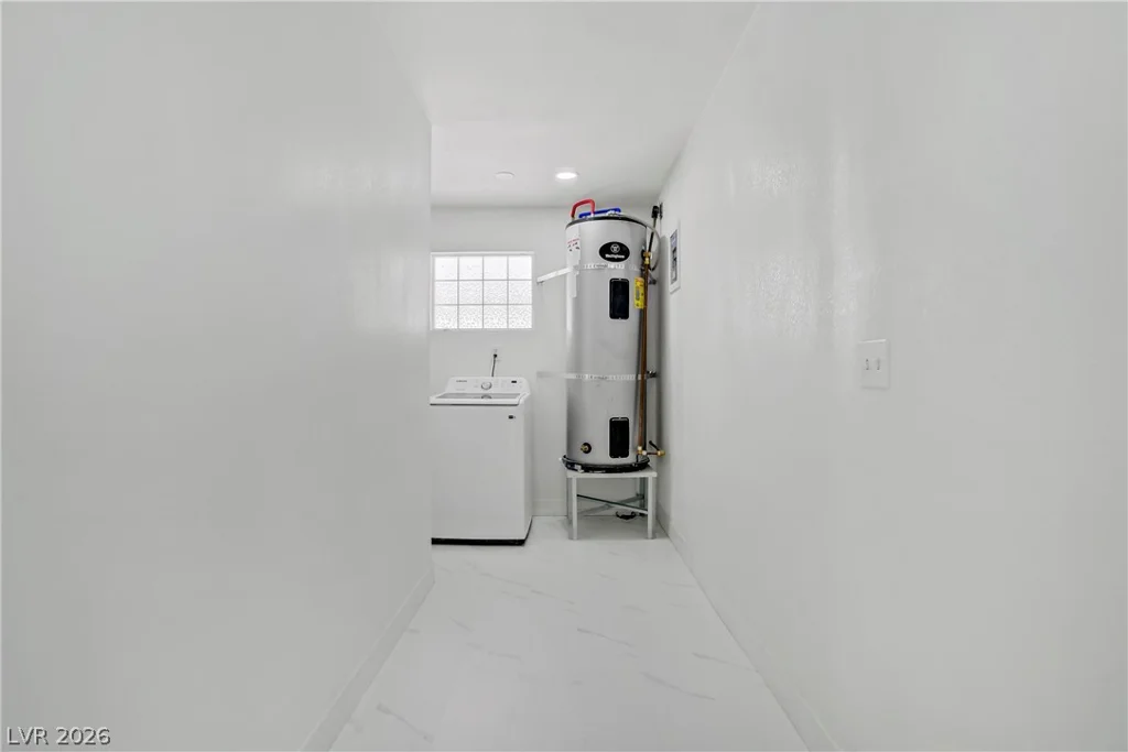4490 Warm Springs, Las Vegas, NV 89118