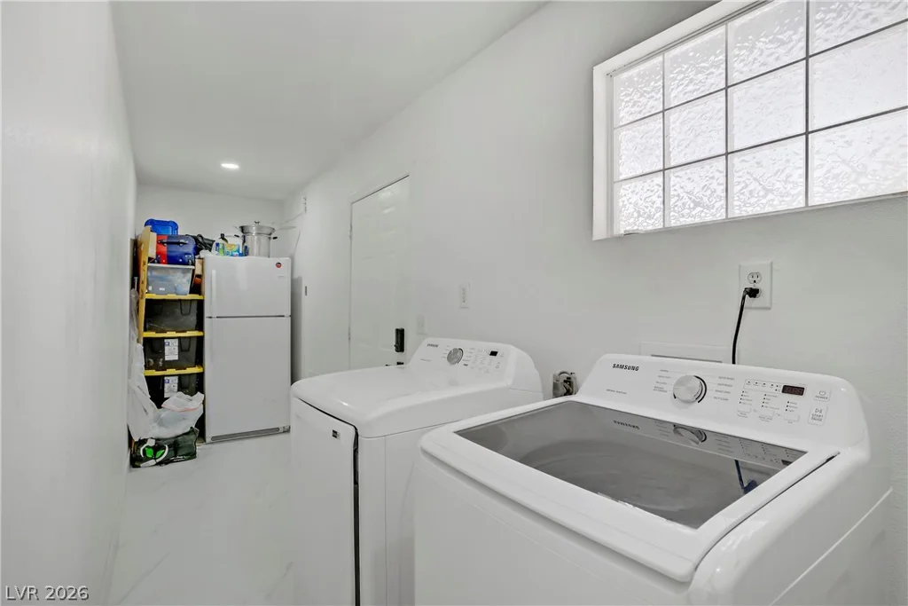 4490 Warm Springs, Las Vegas, NV 89118
