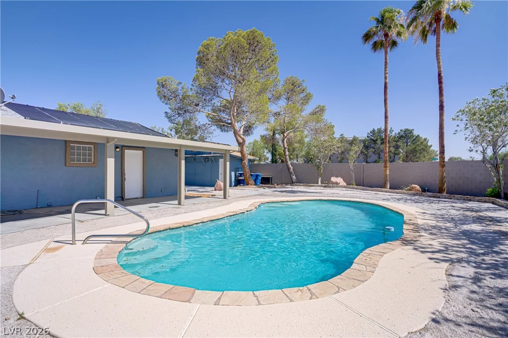 4490 Warm Springs, Las Vegas, NV 89118