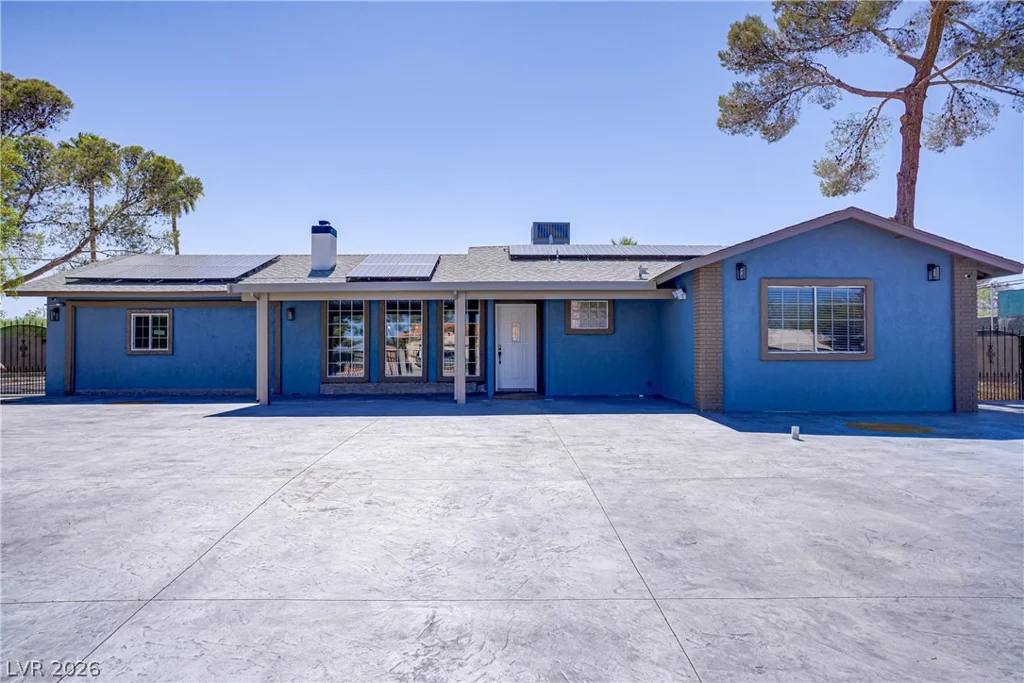 4490 Warm Springs, Las Vegas, NV 89118