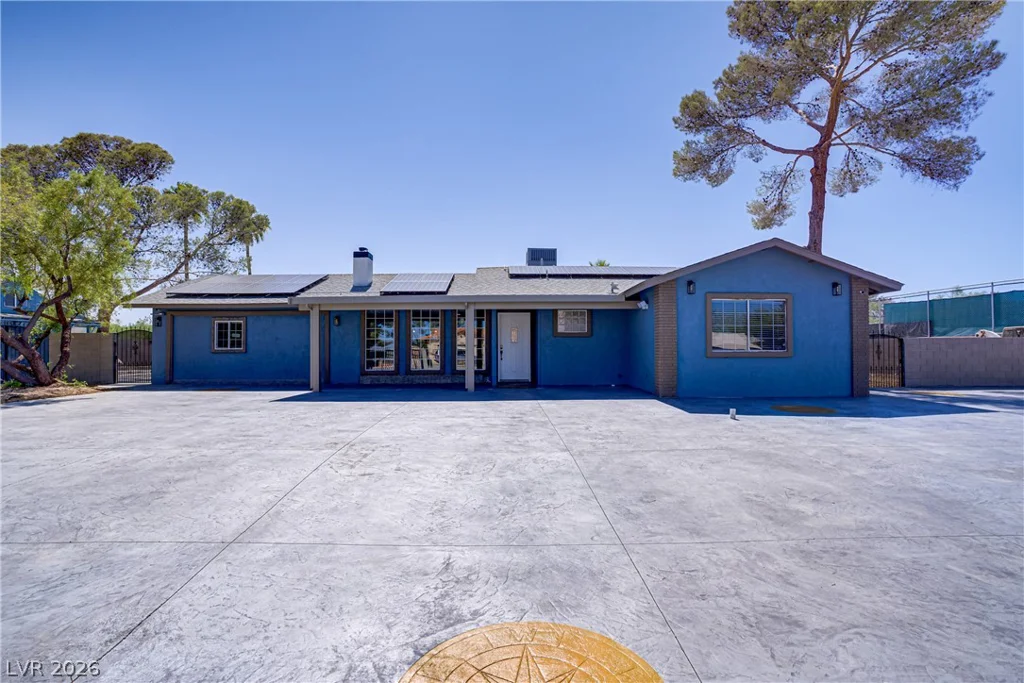 4490 Warm Springs, Las Vegas, NV 89118