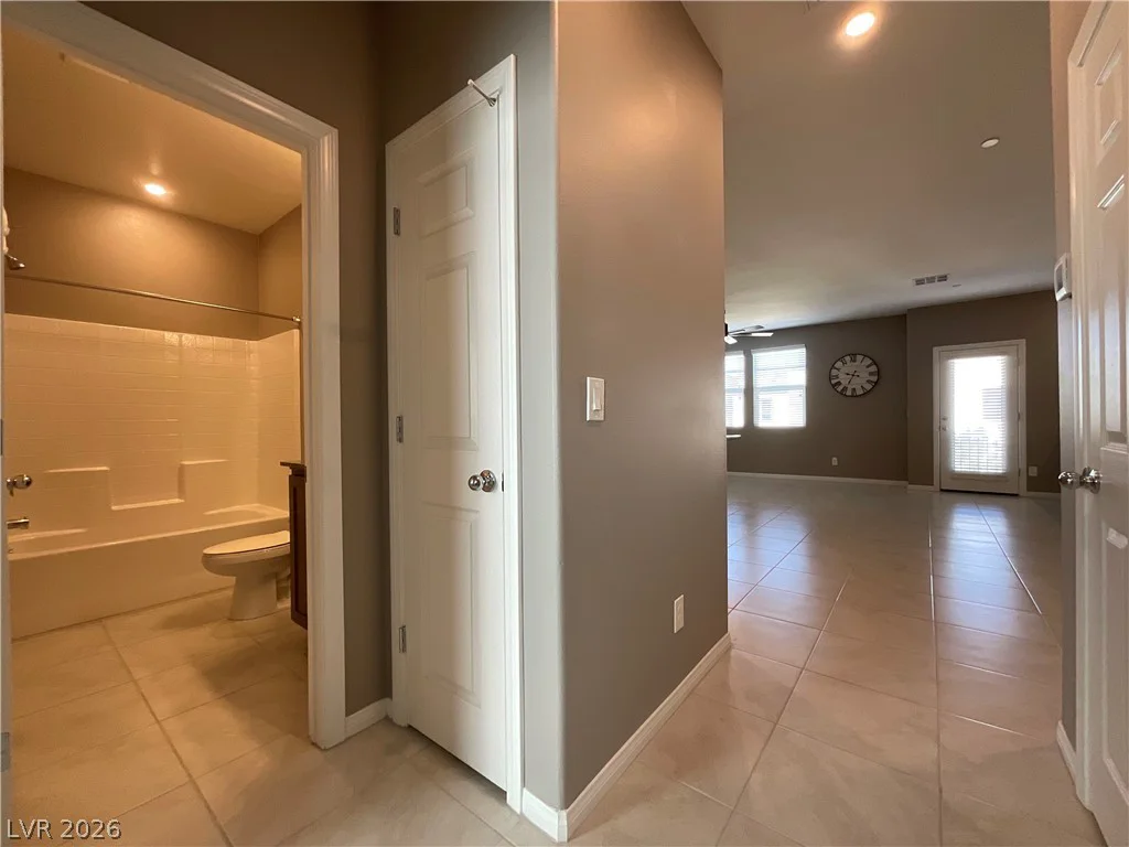 6230 Runestone, Las Vegas, NV 89113
