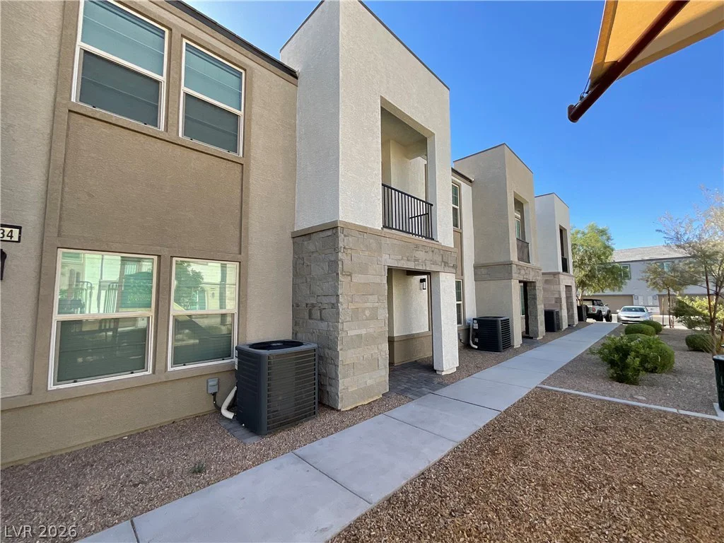 6230 Runestone, Las Vegas, NV 89113