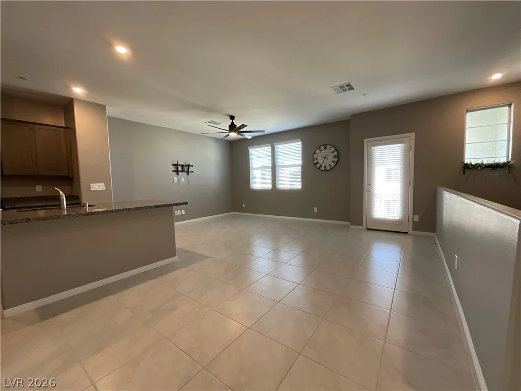 6230 Runestone, Las Vegas, NV 89113