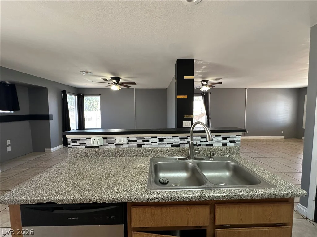 5326 Sun Meadow, North Las Vegas, NV 89031