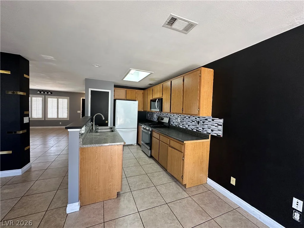 5326 Sun Meadow, North Las Vegas, NV 89031