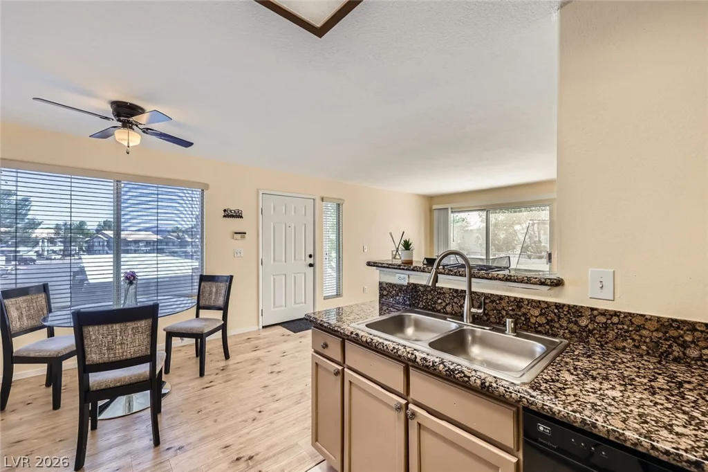 5241 Caspian Springs, Las Vegas, NV 89120