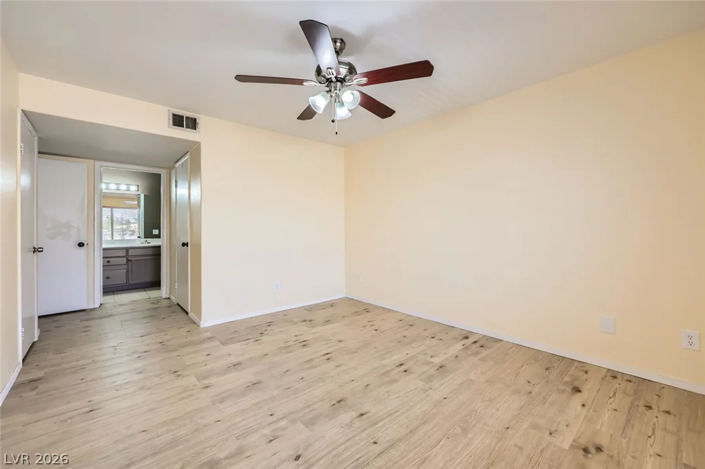 5241 Caspian Springs, Las Vegas, NV 89120