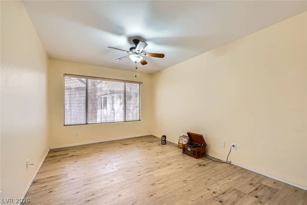 5241 Caspian Springs, Las Vegas, NV 89120