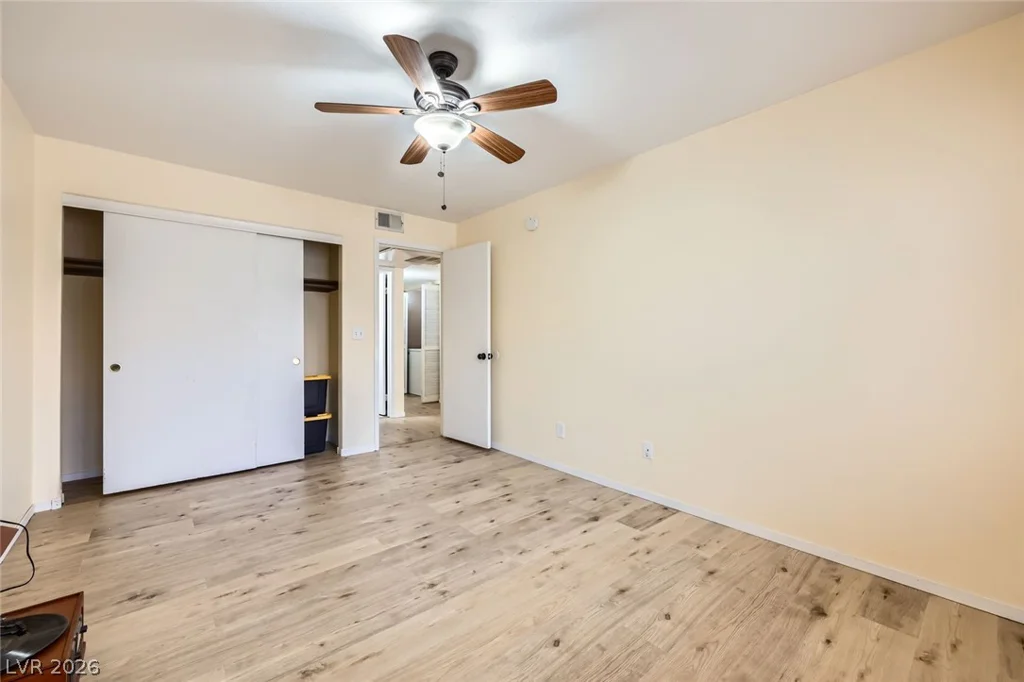 5241 Caspian Springs, Las Vegas, NV 89120