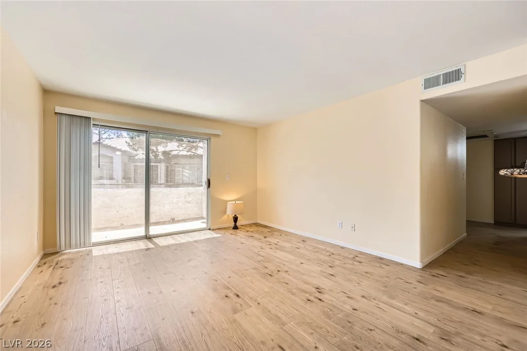 5241 Caspian Springs, Las Vegas, NV 89120