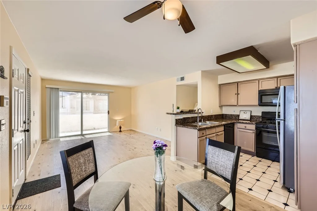 5241 Caspian Springs, Las Vegas, NV 89120