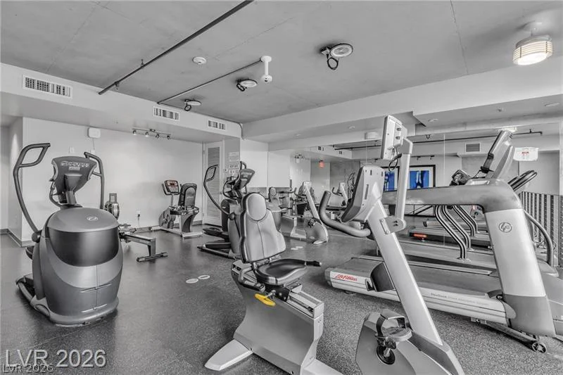 353 Bonneville, Las Vegas, NV 89101