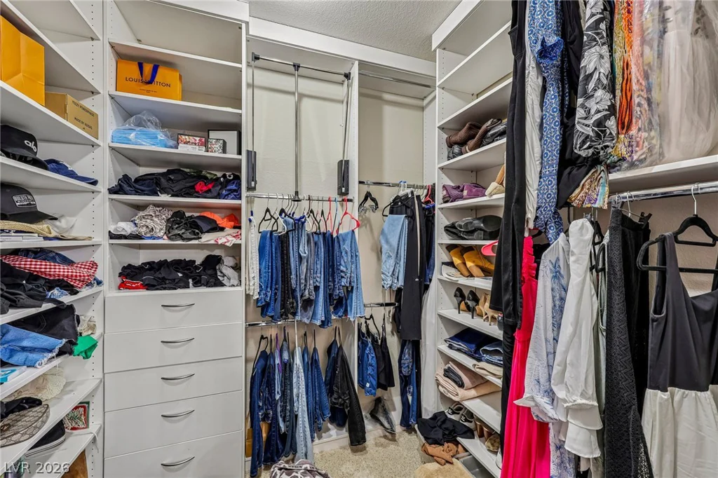 834 La Sconsa, Las Vegas, NV 89138