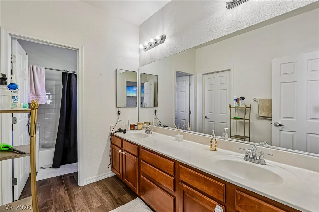 834 La Sconsa, Las Vegas, NV 89138